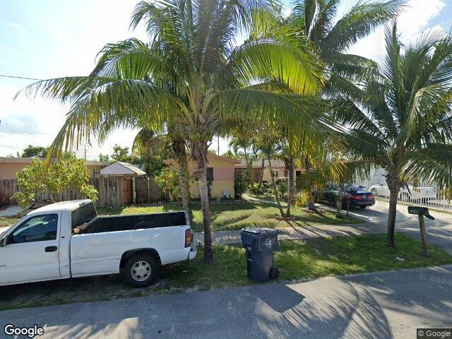 House image located at Hollywood, FL 33023