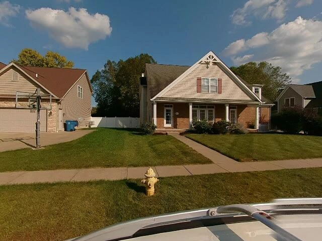 House image located at Akron, OH 44333