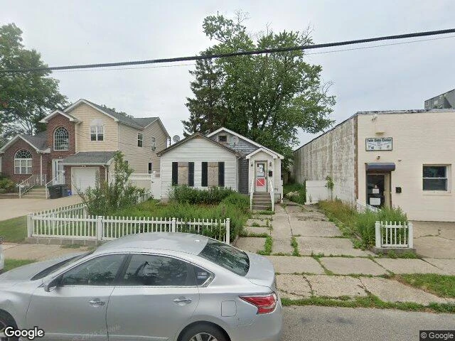 House image located at Freeport, NY 11520