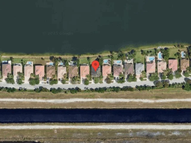 House image located at Hollywood, FL 33027