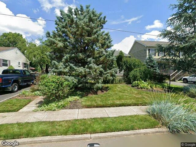 House image located at Pompton Lakes, NJ 07442