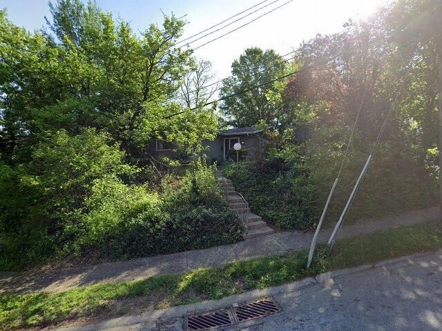 House image located at Cincinnati, OH 45220