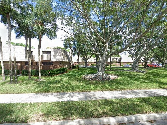 House image located at West Palm Beach, FL 33409