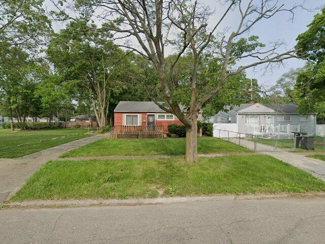 House image located at Flint, MI 48505