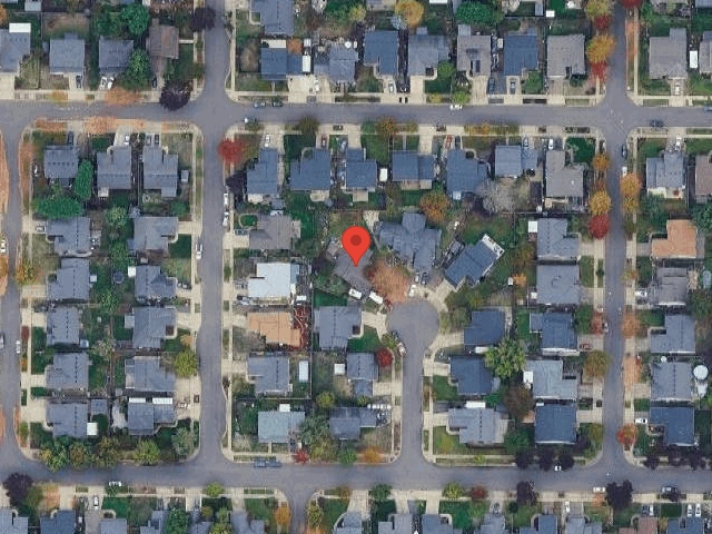 House image located at Eugene, OR 97402
