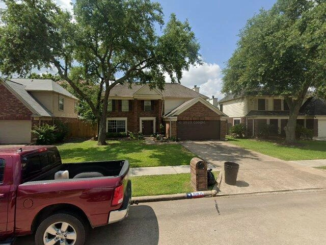 House image located at La Porte, TX 77571