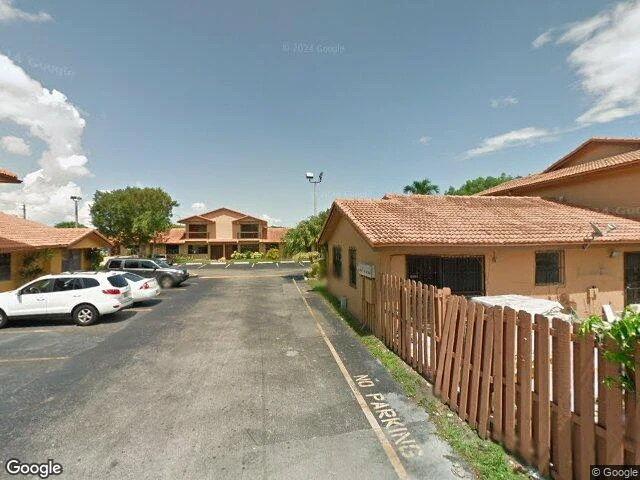 House image located at Miami, FL 33172