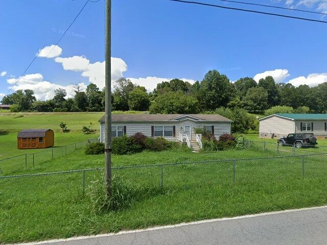 House image located at Midway, TN 37809