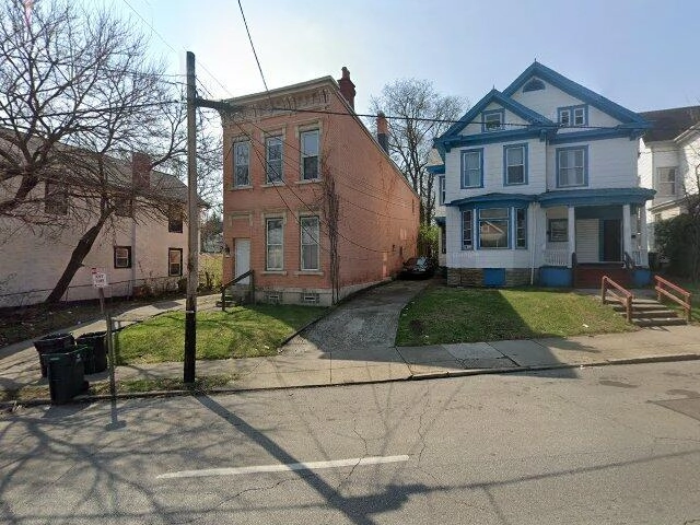 House image located at Cincinnati, OH 45205