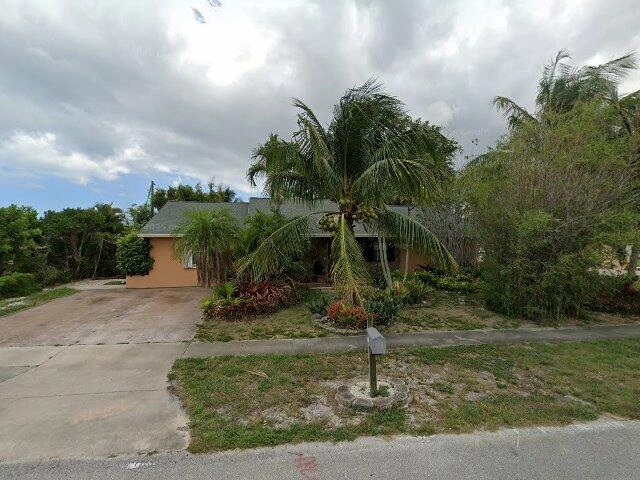 House image located at Lake Worth, FL 33462