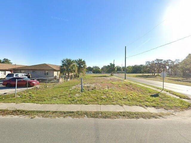 House image located at Winter Haven, FL 33881