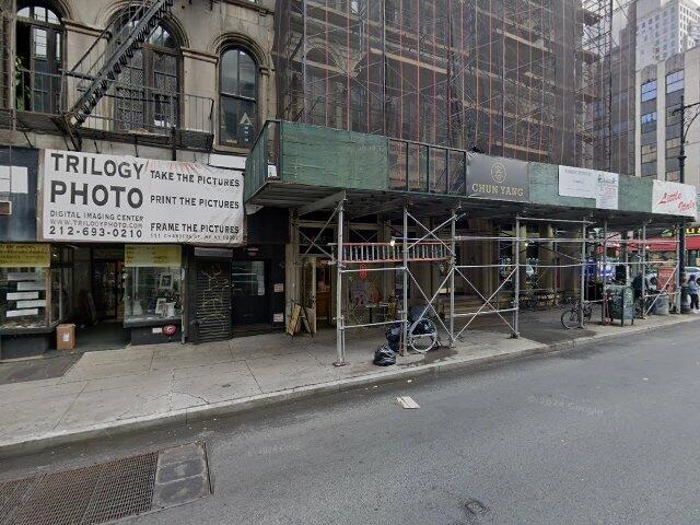 House image located at Trenton, NJ 08609