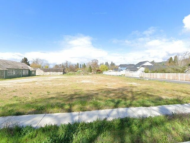 House image located at Grants Pass, OR 97526