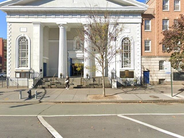 House image located at San Francisco, CA 94118