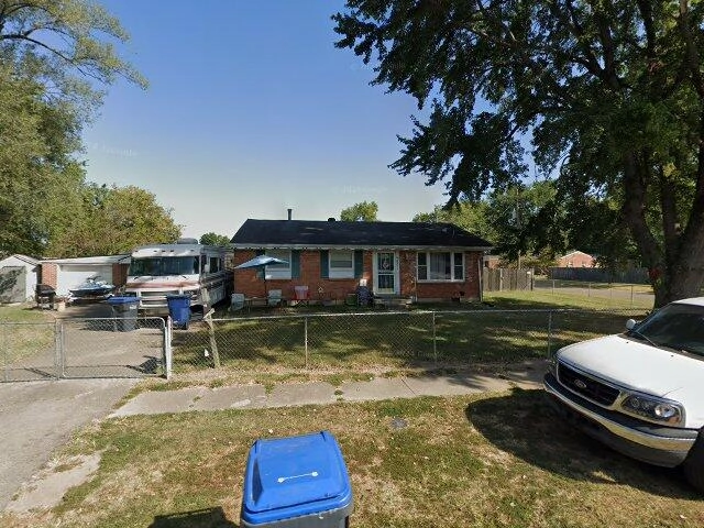 House image located at Louisville, KY 40272