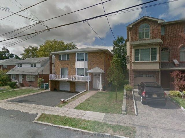 House image located at Fort Lee, NJ 07024