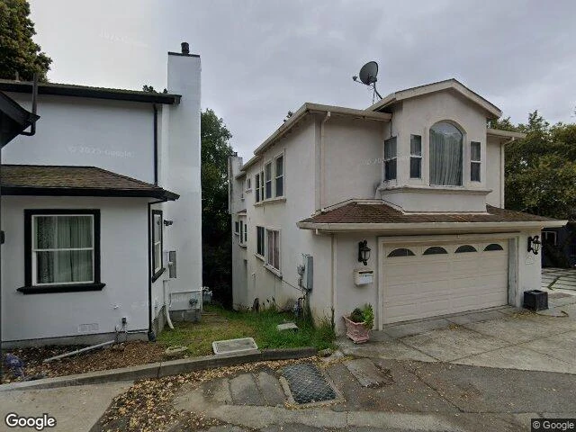 House image located at Oakland, CA 94602