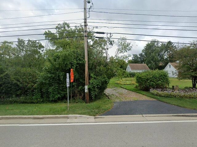 House image located at Libertyville, IL 60048