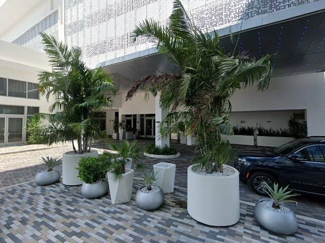 House image located at Miami, FL 33180