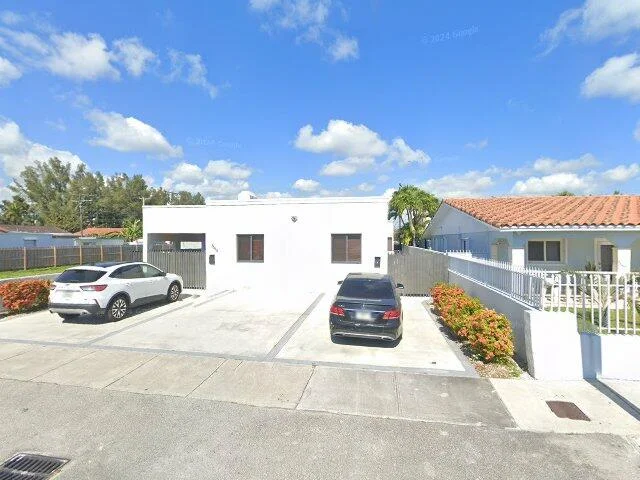House image located at Miami, FL 33125