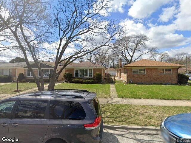 House image located at Skokie, IL 60076