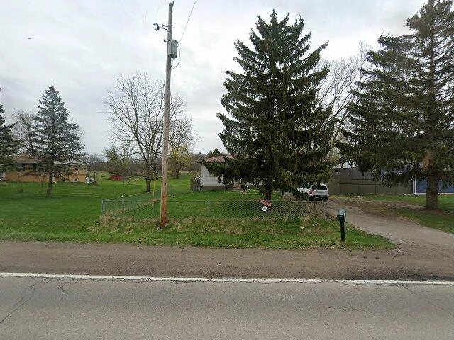 House image located at Flint, MI 48504