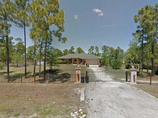 House image located at Loxahatchee, FL 33470