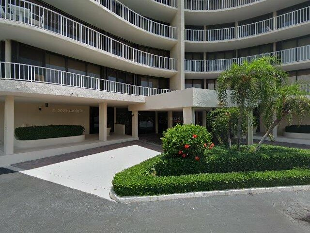 House image located at Palm Beach, FL 33480