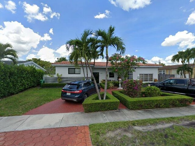 House image located at Hollywood, FL 33025