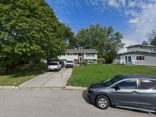 House image located at Belvidere, IL 61008