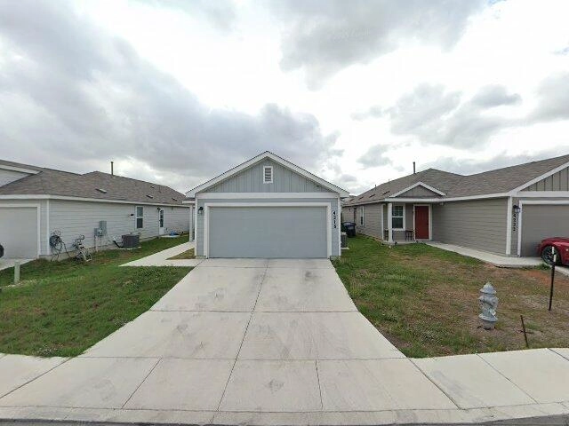 House image located at San Antonio, TX 78237