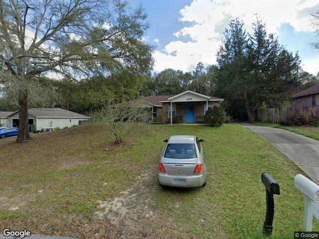 House image located at Crestview, FL 32536