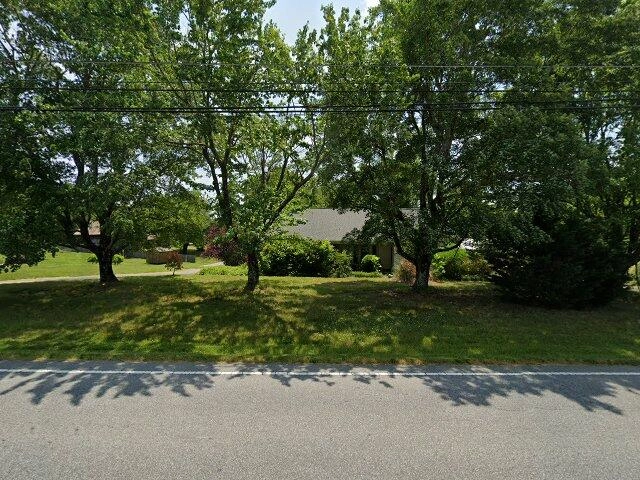 House image located at High Point, NC 27262