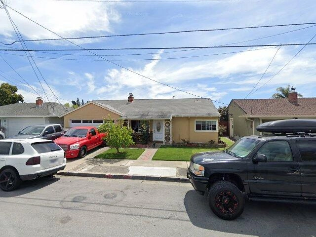 House image located at Hayward, CA 94541