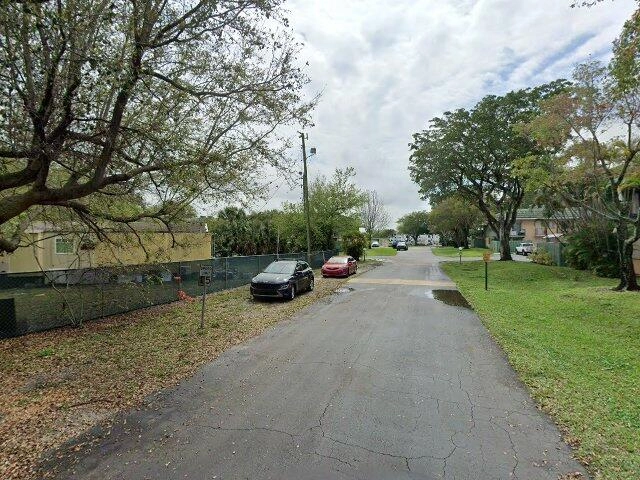 House image located at West Palm Beach, FL 33406