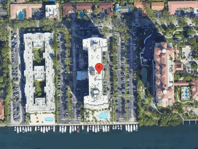 House image located at Miami, FL 33133