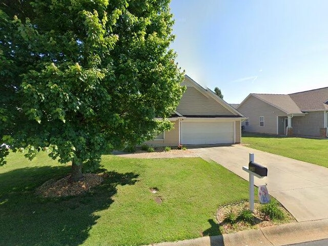 House image located at Boiling Springs, SC 29316