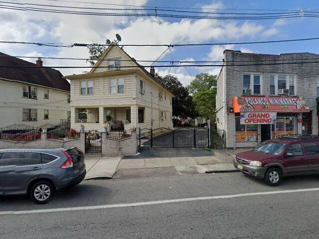 House image located at Paterson, NJ 07504