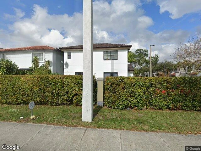 House image located at Miami, FL 33193