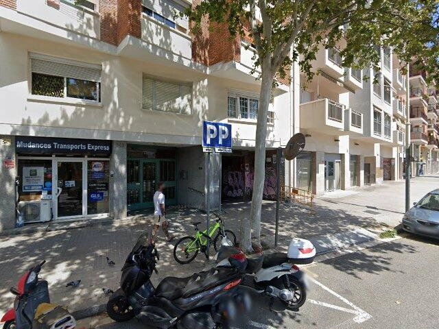 House image located at Oak Park, CA 91377