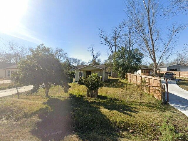 House image located at Houston, TX 77028