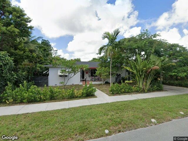 House image located at Miami, FL 33168