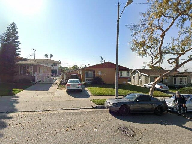 House image located at Inglewood, CA 90302