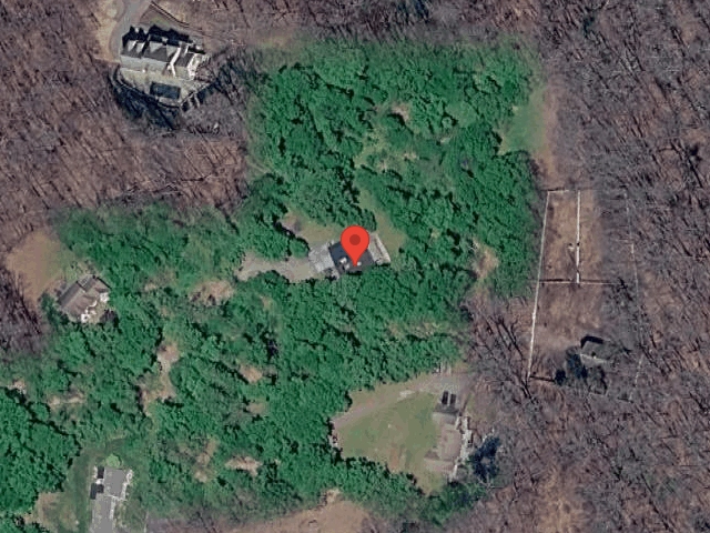 House image located at Brookfield, CT 06804