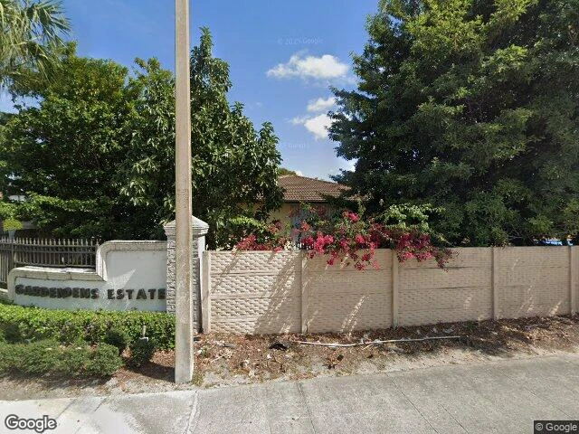 House image located at Miami, FL 33186