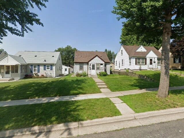 House image located at Saint Paul, MN 55119