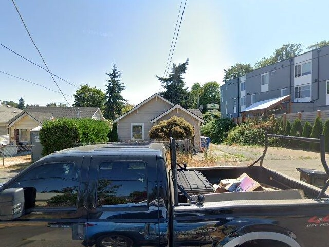 House image located at Seattle, WA 98118