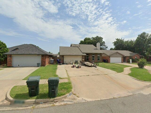 House image located at Norman, OK 73072