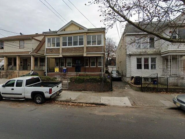 House image located at Newark, NJ 07112