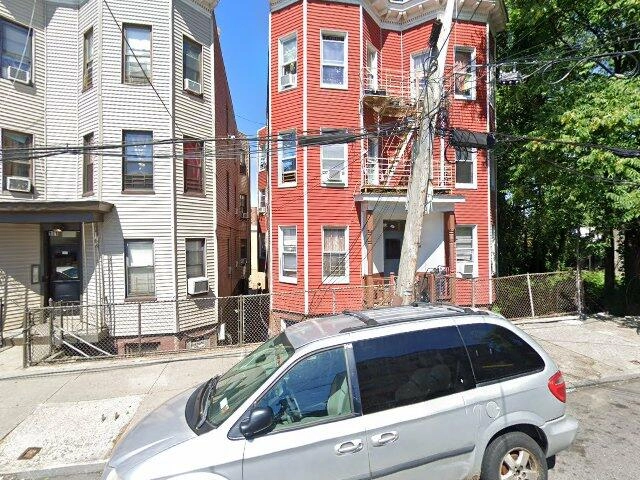 House image located at New Haven, CT 06511